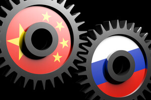 Bloomberg: Росія наближається до економічної віхи купівлі юанів – санкції та нафтова капіталізація послаблюються