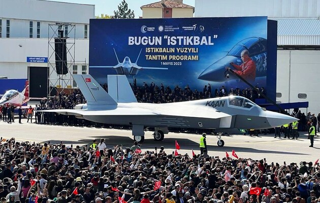 Стало известно, как будет называться новый турецкий истребитель 5-го поколения
