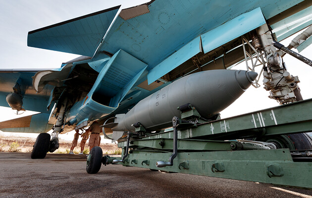 Россия собирается модернизировать бомбы ФАБ-250 и сделать их управляемыми