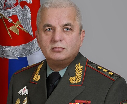 Руководил бомбардировками роддома в Мариуполе: Мизинцев назначен заместителем командира 