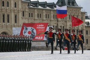 Британська розвідка пояснила наявність лише одного танку на параді в Москві