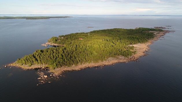 У Фінляндії продають острови неподалік кордону з Росією: охочих придбати не бракує