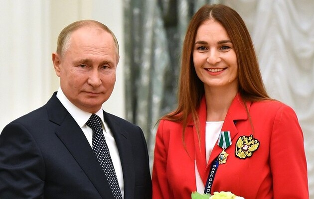 Міжнародна федерація фехтування не допустила до змагань трьох олімпійських чемпіонок із Росії
