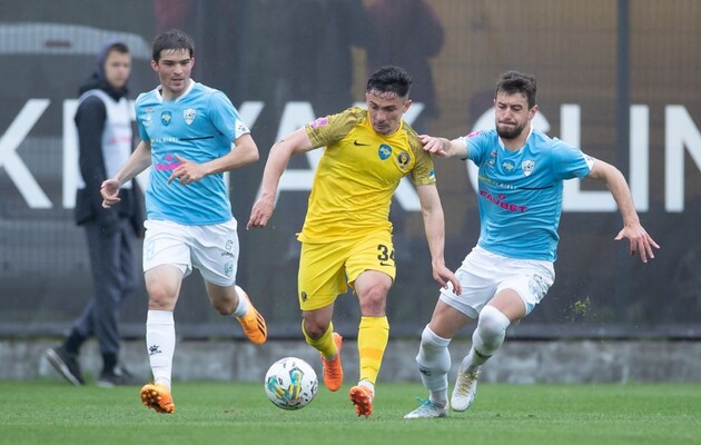 "Дніпро-1" обіграв "Минай"