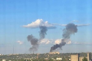 В Луганске раздались взрывы. Оккупанты обвиняют ВСУ и говорят о 