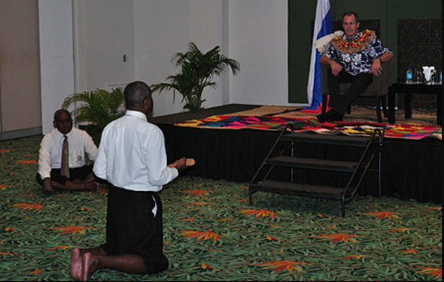 Глава МИД РФ Сергей Лавров в ходе одного из своих визитов в Африку