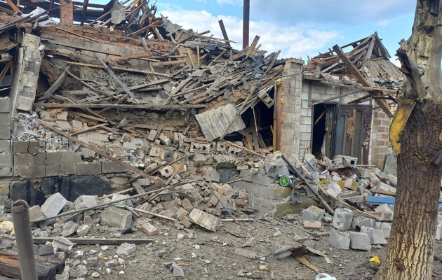 Окупанти масовано обстріляли Донецьку область: є багато руйнувань та загиблих