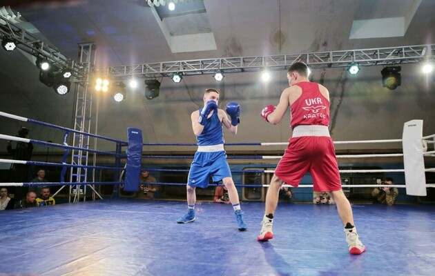 В Харькове состоялся боксерский турнир в честь героев обороны города