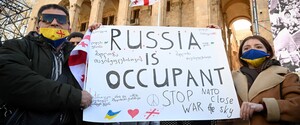 Грузия между перспективой санкций и удовольствием лицезреть еще больше россиян: авиакомпании РФ запросили разрешение на полеты