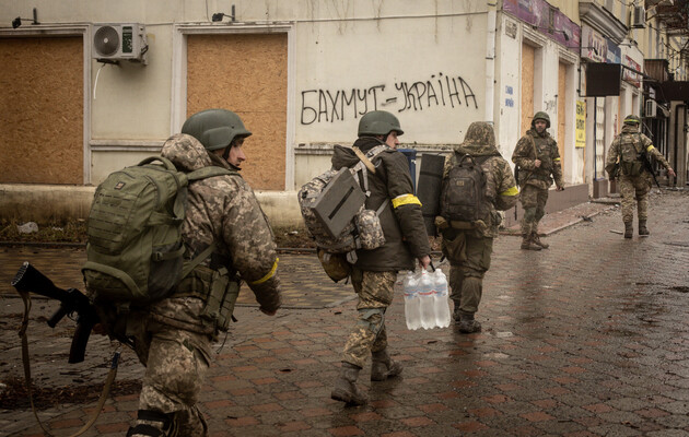 У ЗСУ розповіли, наскільки просунулися українські воїни під Бахмутом за останні два дні