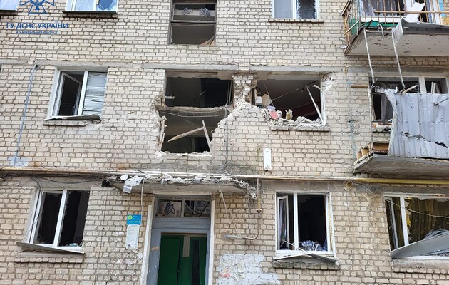 Окупанти обстріляли Куп'янськ: є поранені та руйнування