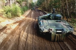 Румунія планує придбати нові БТР та БМП для власного війська