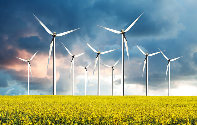 Громадам пропонують встановлювати вітряки та сонячні батареї - Україна та Німеччина запускають спільний енергетичний проєкт