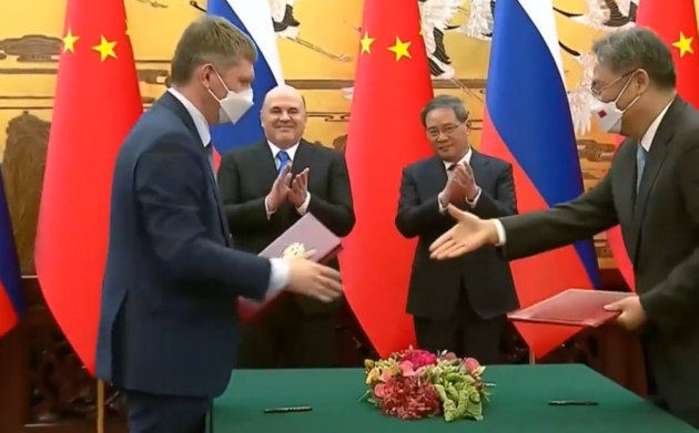 Росія та Китай укладають нові угоди, незважаючи на критику через війну в Україні