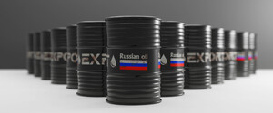 Who helps Russia circumvent oil sanctions, including doing it at the expense of Ukraine?