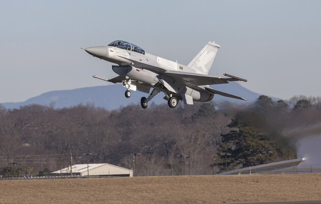 Forbes підрахував, скільки F-16 союзники можуть дати Україні якнайшвидше