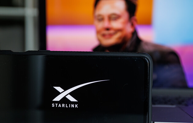 Пентагон заключил контракт со Starlink Илона Маска на спутниковые услуги для Украины