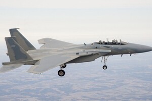 Вартість модернізованих винищувачів F-15EX Eagle II може перевищити $80 млн