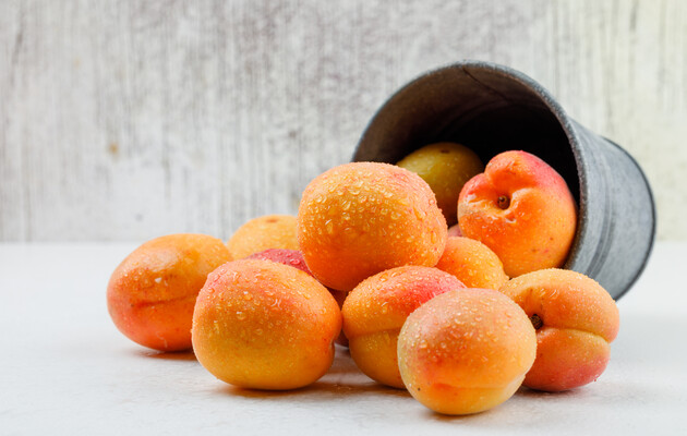Врожай абрикосів: яким він буде цього року