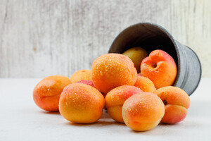 Врожай абрикосів: яким він буде цього року