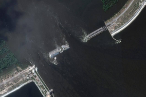 Американские спутники-шпионы зафиксировали взрыв на Каховской ГЭС перед обвалом
