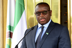 Президент Сьерра-Леоне надеется положить конец войне в Украине
