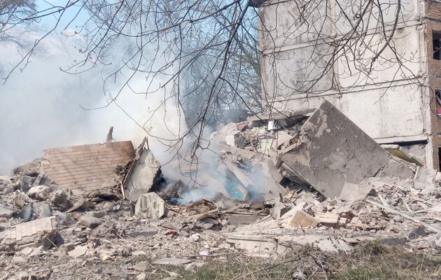 Российские войска нанесли авиаудар по Авдеевке: есть раненые