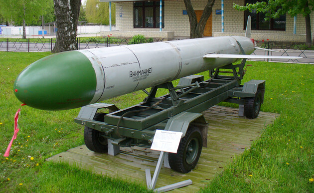 РФ використовує ракети Х-55 без бойового заряду: Ігнат пояснив, для чого їх потрібно збивати