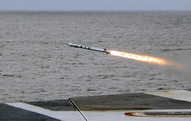 Над Украиной нависла ракетная угроза, фото иллюстративное. Ситуация в регионах