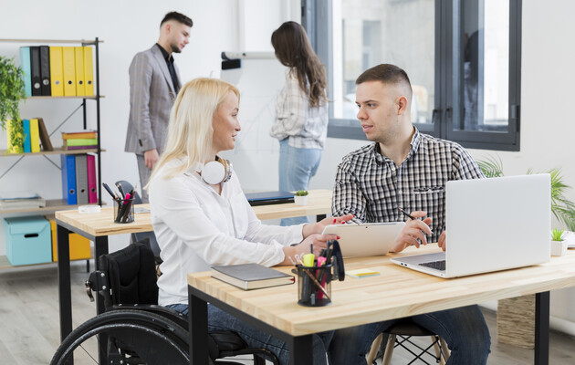 Трудові відносини: які документи потрібні для працевлаштування людині з інвалідністю