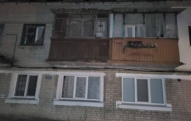 Окупанти з артилерії та мінометів обстріляли три райони Харківщини, поранили людину
