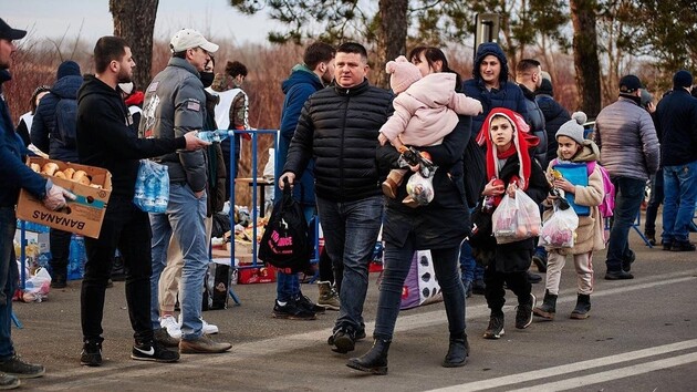 В странах ЕС изымают детей у беженцев из Украины: известно о 240 случаях