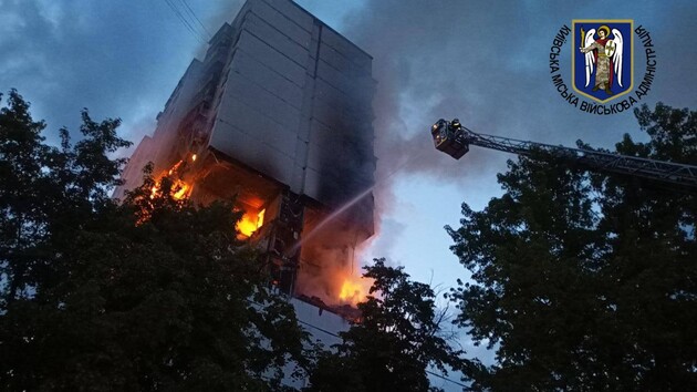 У Києві стався вибух у 16-поверховому будинку через витік газу: є загиблий