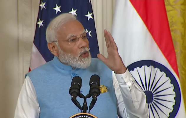 Прем’єр Моді заявив, що Індія готова зробити свій внесок у відновлення миру в Україні