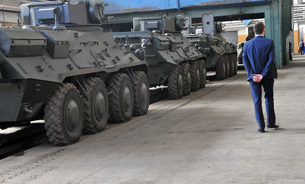 Відкриття виробництва зброї в Україні: західні компанії не хочуть йти на ризик – Reuters
