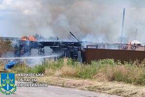 Россияне ударили по фермерскому хозяйству в Харьковской области. Уничтожена техника