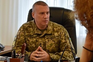 Зеленский поручил срочно уволить одесского военкома за злоупотребления и проверить всех других