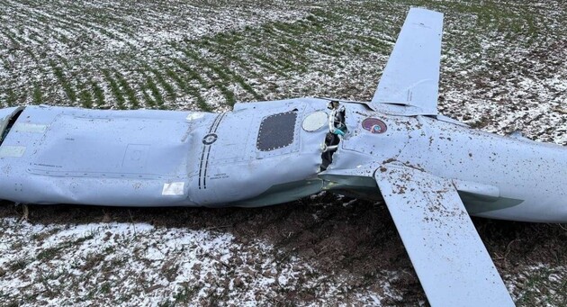 Вчора ППО збила 14 із 14 ракет та два із трьох дронів, якими росіяни вдарили по Україні