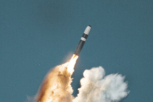 Компания Northrop Grumman создала 2000-й двигатель для ракет, несущих ядерный заряд