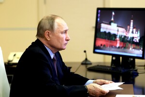 После обращения к народу Путин созвал совещание с силовиками