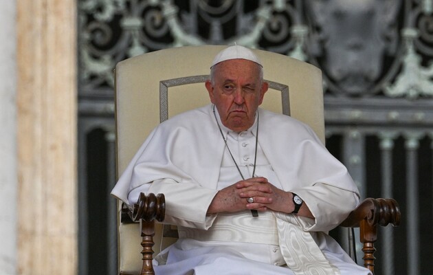 «Війна, якій, здається, не буде кінця» – Папа Римський зробив заяву після приїзду посланця з Москви 