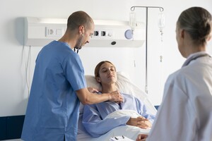 Пацієнт у лікарні: чи пустять відвідувачів до реанімаційного відділення