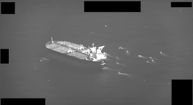 ВМС США завадили Ірану захопити нафтові танкери в Оманській затоці
