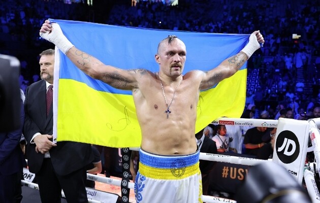 Александр Усик