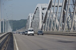 У Києві завершили будівництво мосту, який дозволить у кілька разів пришвидшити пересування столицею