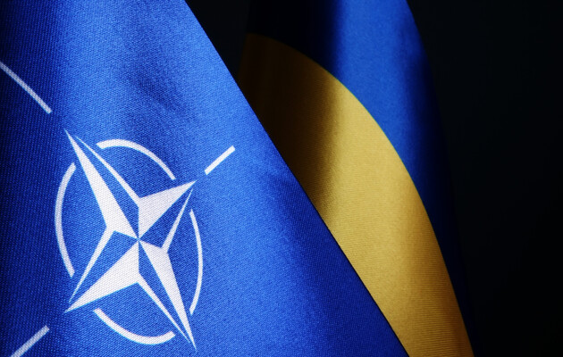 Колишні глави Литви закликали без зволікань запросити Україну в НАТО