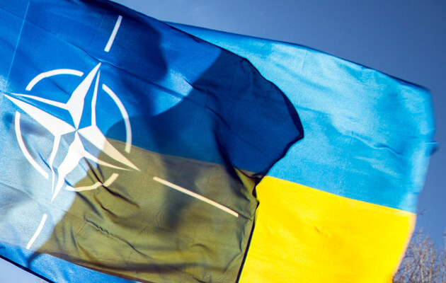 На саміті НАТО узгодили пакет із трьох елементів для України. Рамок надання запрошення немає – Столтенберг
