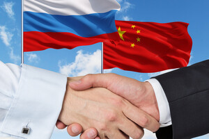Китай і Росія починають спільні військові навчання у Японському морі