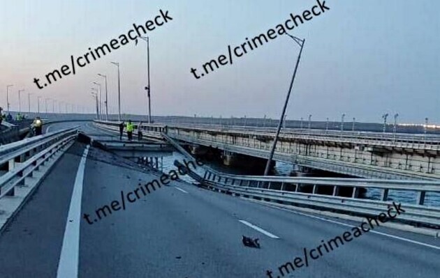 Крымский мост помимо прочего используют и для снабжения российской армии техникой и боеприпасами на юге Украины