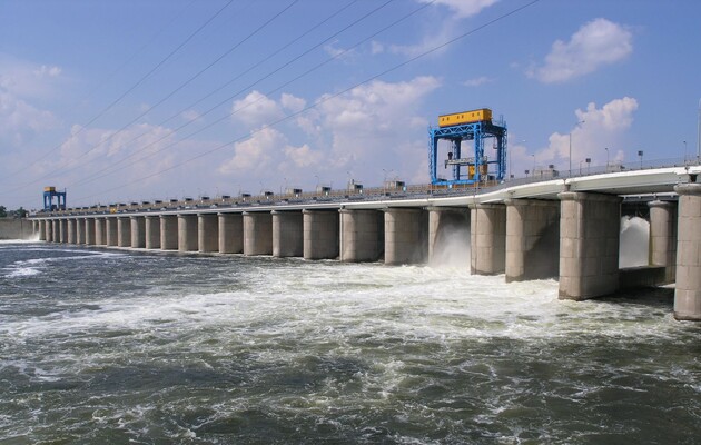 Правительство планирует восстановить Каховскую ГЭС – Шмигаль